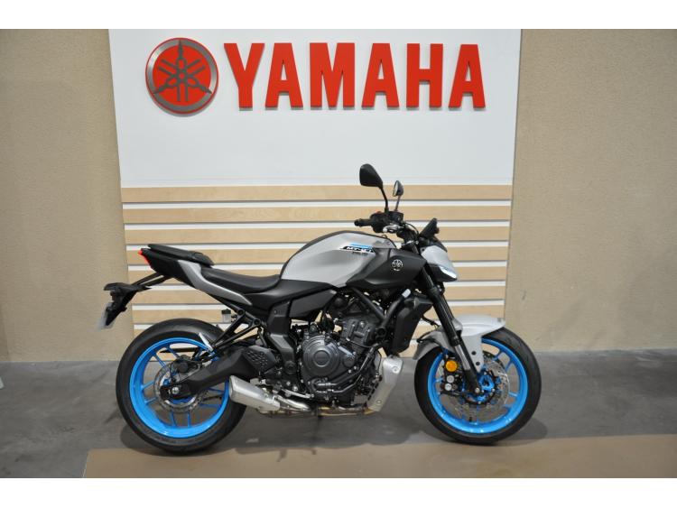 YAMAHA MT-07 (47.5CV)