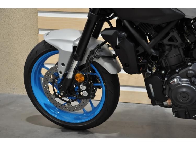 YAMAHA MT-07 (47.5CV)