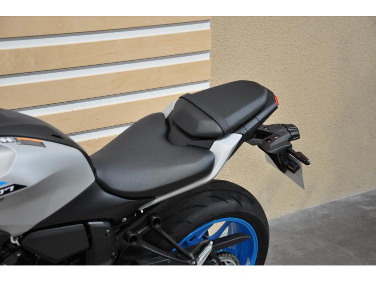 YAMAHA MT-07 (47.5CV)