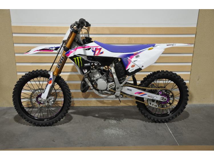 YAMAHA YZ 125
