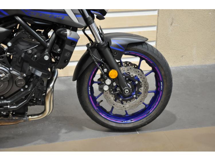 YAMAHA MT-07 (47.5CV)