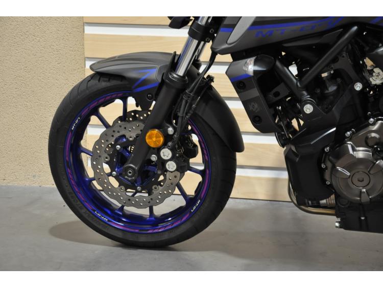 YAMAHA MT-07 (47.5CV)