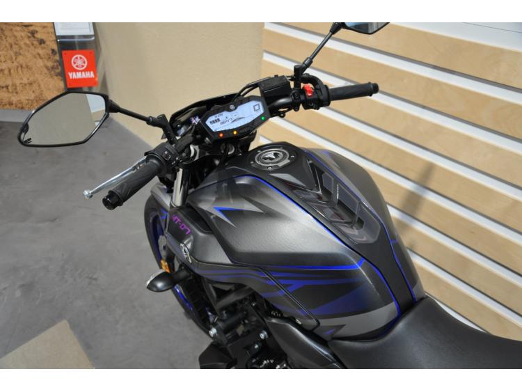 YAMAHA MT-07 (47.5CV)