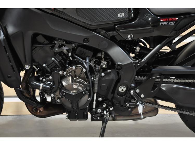 YAMAHA XSR 900 Full 119cv