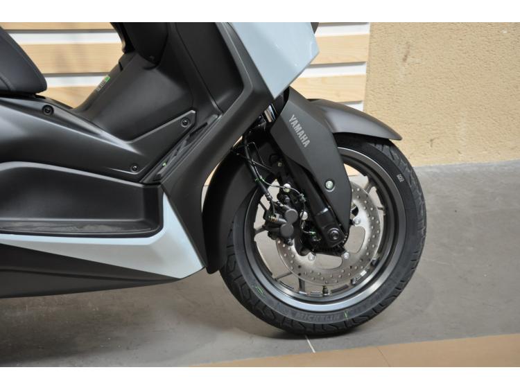 YAMAHA XMAX 125 TECH MAX