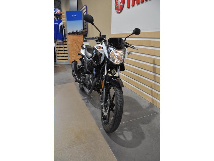 YAMAHA YS 125