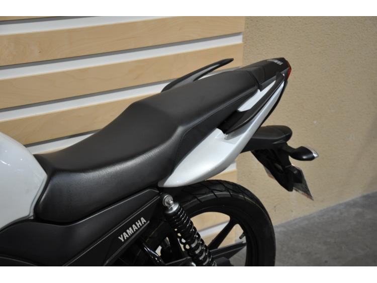 YAMAHA YS 125