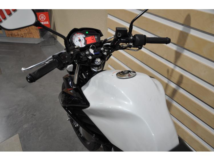 YAMAHA YS 125