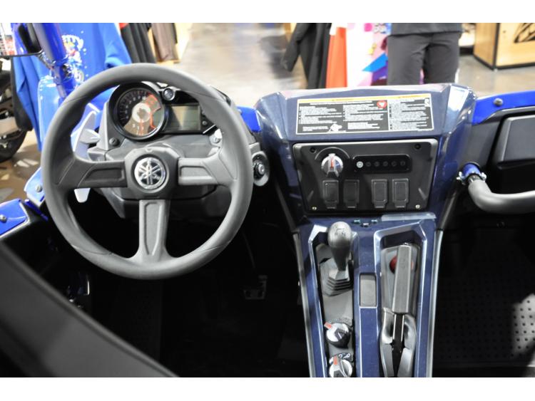 YAMAHA YXZ 1000R Sport shift 2025