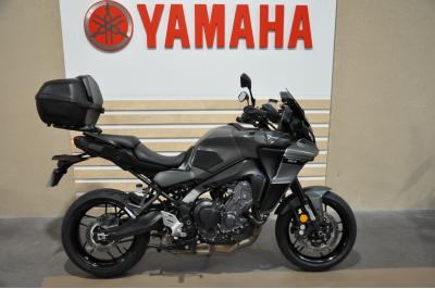 YAMAHA TRACER 9