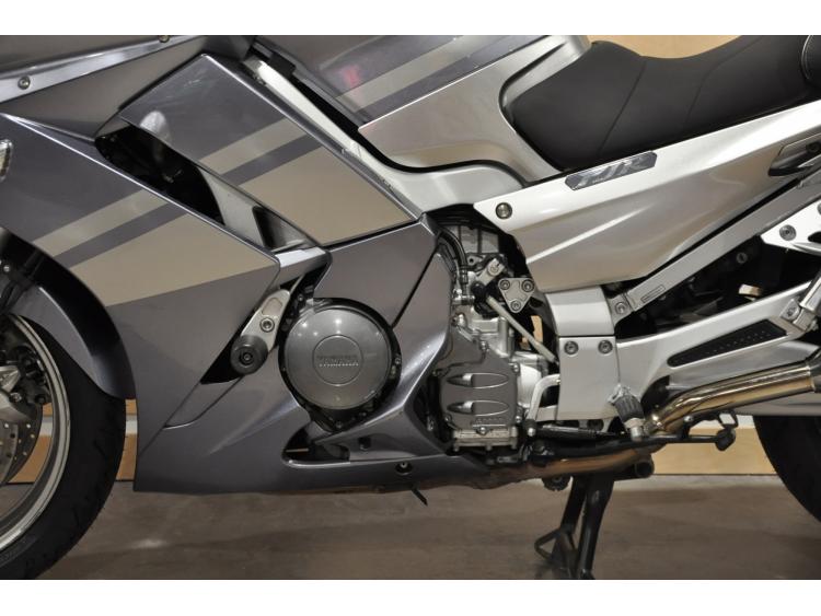 YAMAHA FJR 1300 ABS