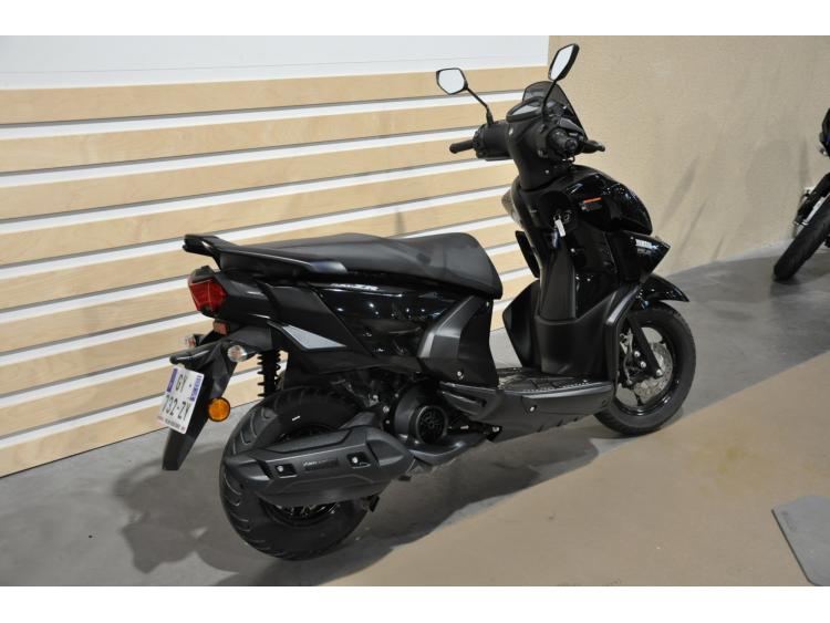YAMAHA RayZR 125