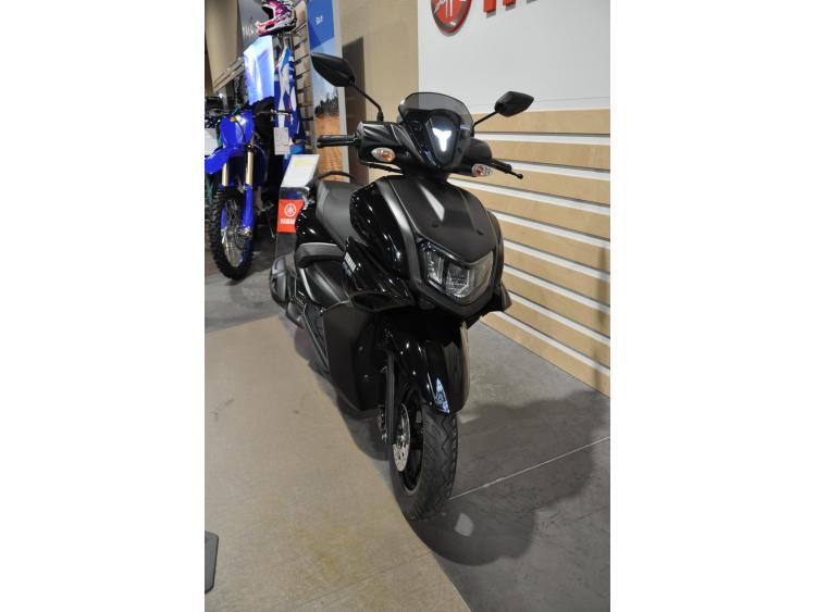 YAMAHA RayZR 125