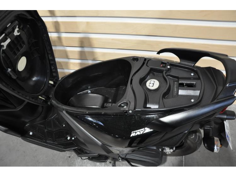 YAMAHA RayZR 125