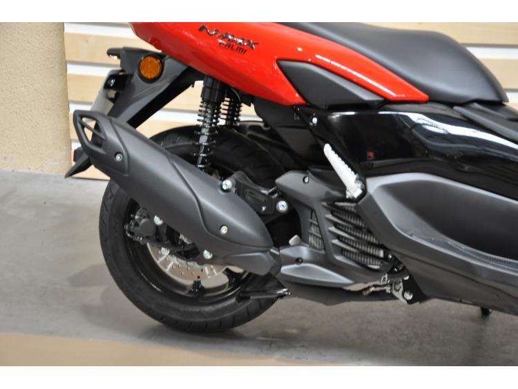 YAMAHA NMAX 125