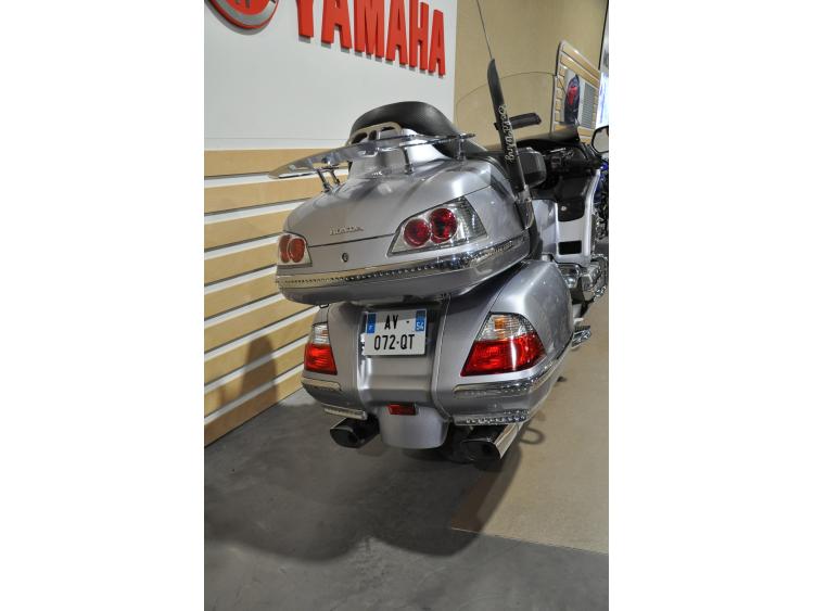 HONDA GL1800 GOLDWING