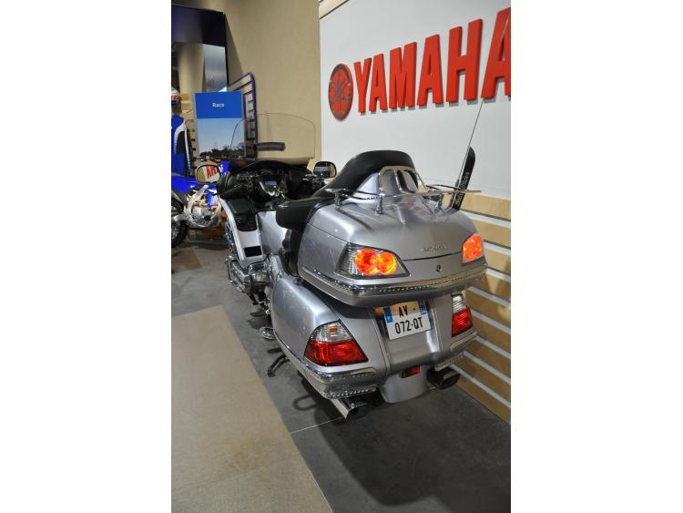 HONDA GL1800 GOLDWING