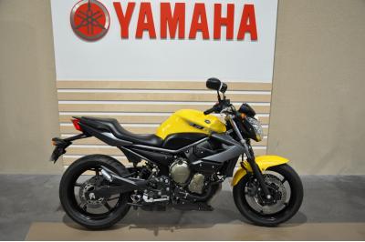 YAMAHA XJ6-N
