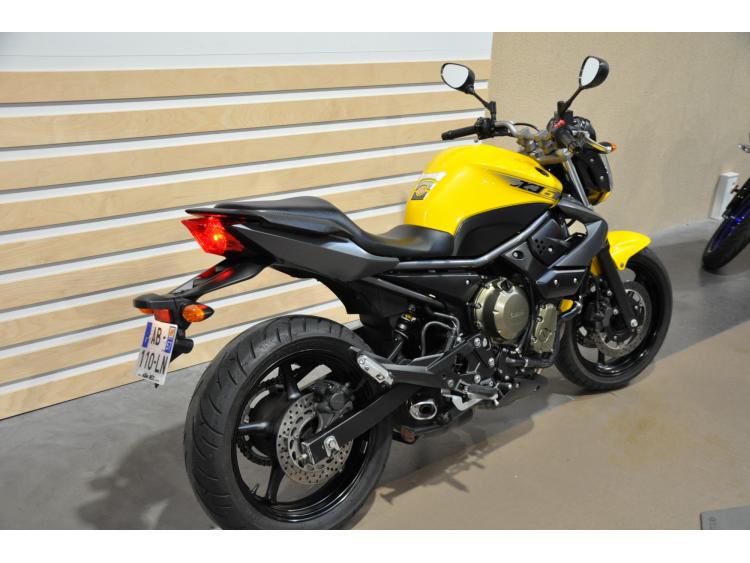 YAMAHA XJ6-N