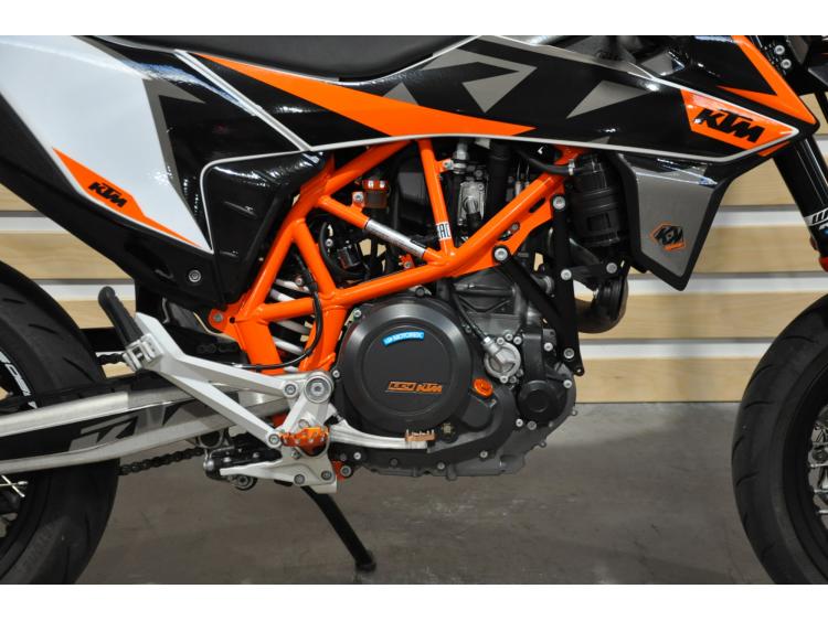 KTM 690 SMC R