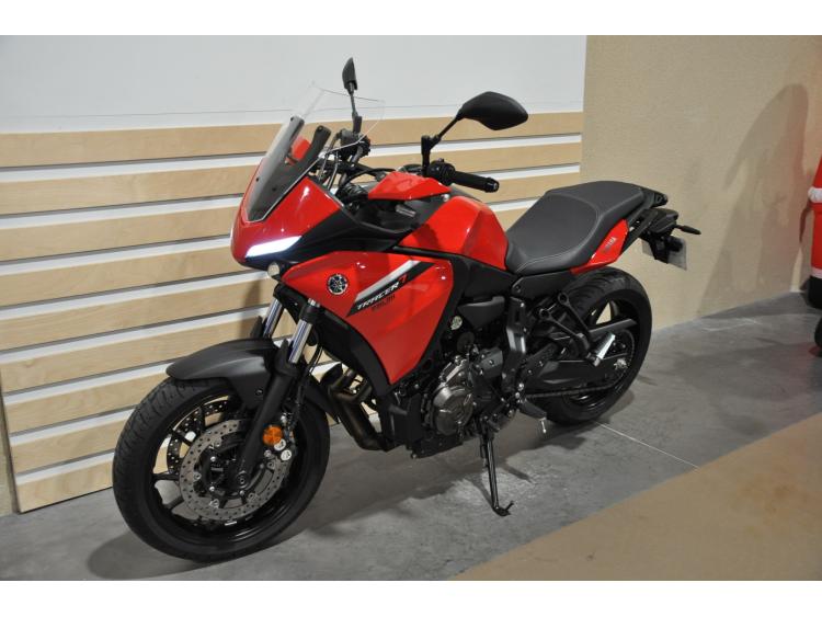 YAMAHA TRACER 7