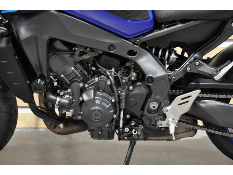 YAMAHA MT-09 95 cv ou A2