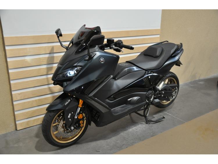 YAMAHA XP T-MAX 560 TECH MAX