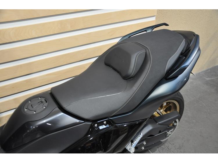 YAMAHA XP T-MAX 560 TECH MAX