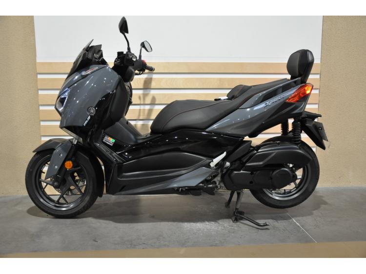 YAMAHA X-MAX 125 TECH MAX
