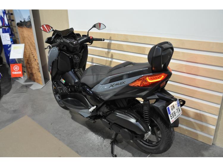 YAMAHA X-MAX 125 TECH MAX