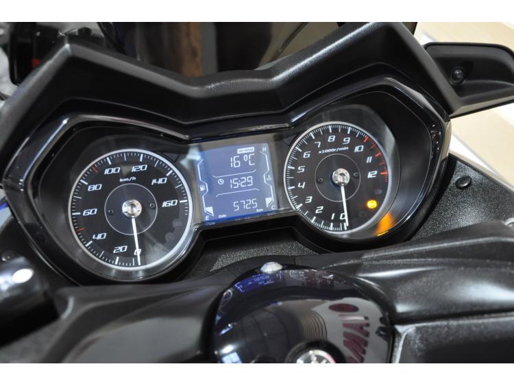 YAMAHA X-MAX 125 TECH MAX