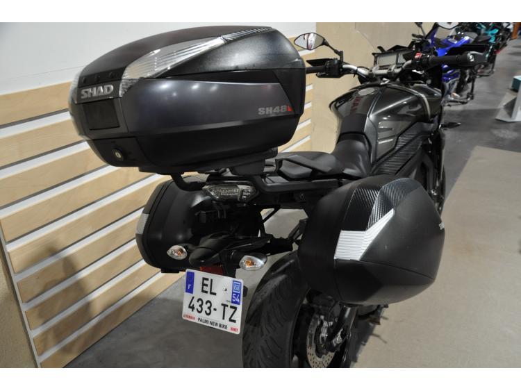 YAMAHA TRACER 900