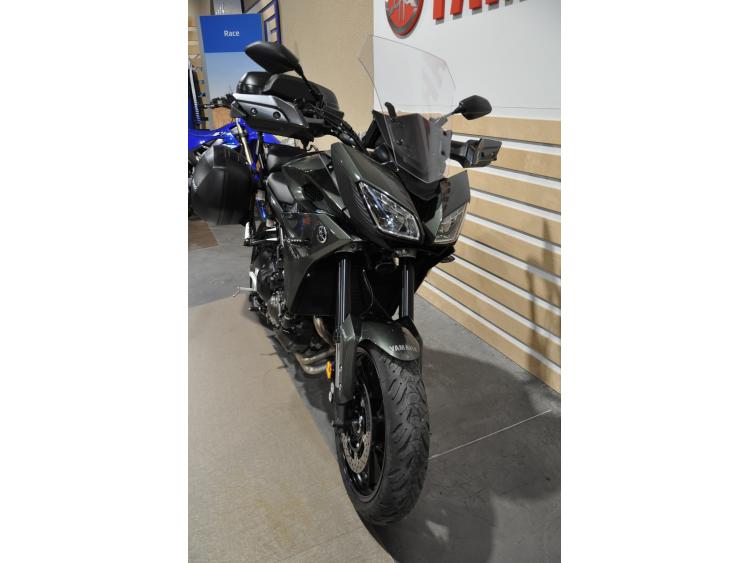 YAMAHA TRACER 900