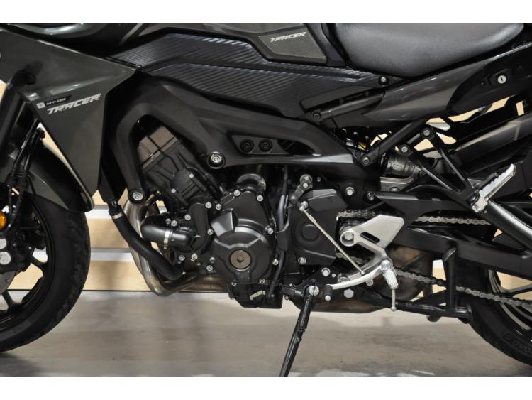 YAMAHA TRACER 900