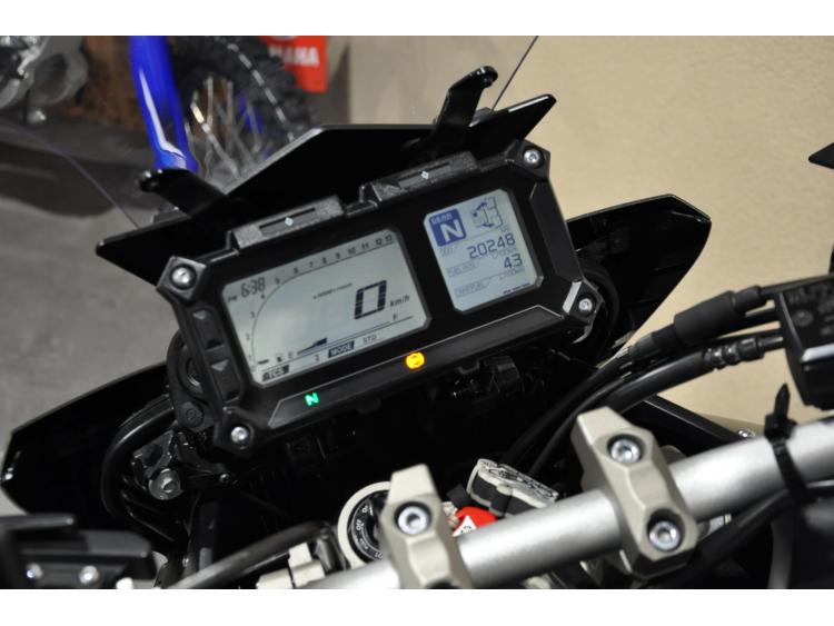 YAMAHA TRACER 900