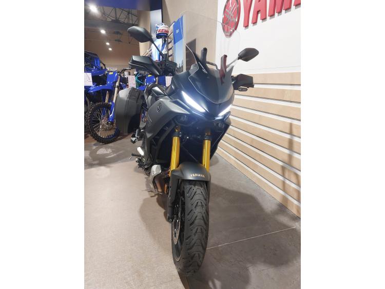 YAMAHA TRACER 7 GT 2025