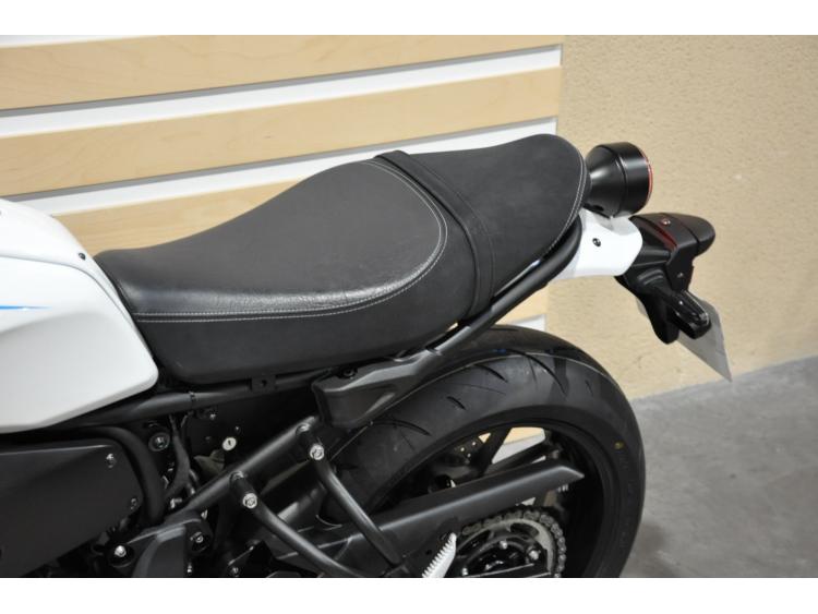 YAMAHA XSR 700