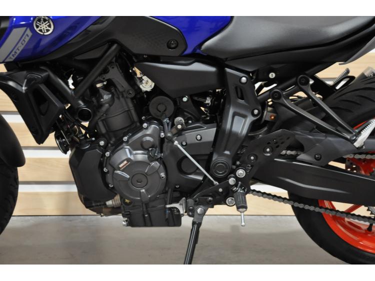 YAMAHA MT-07 (47.5CV)