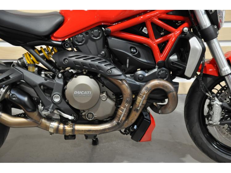 DUCATI MONSTER 1200