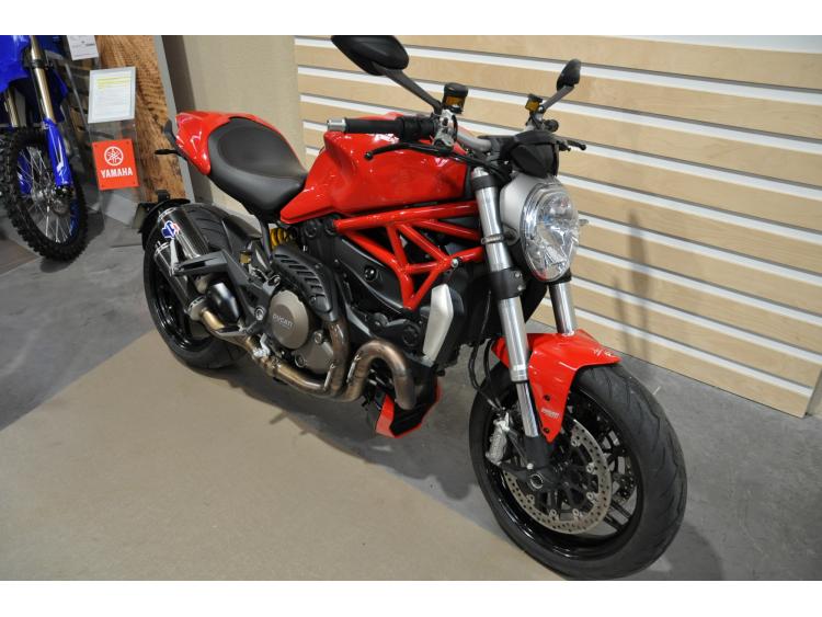 DUCATI MONSTER 1200
