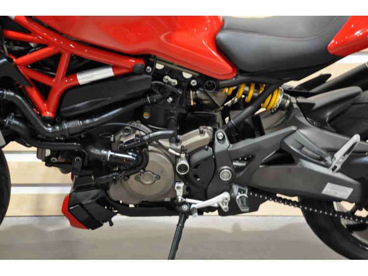 DUCATI MONSTER 1200