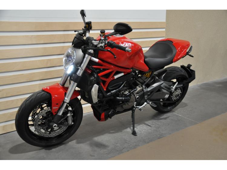 DUCATI MONSTER 1200
