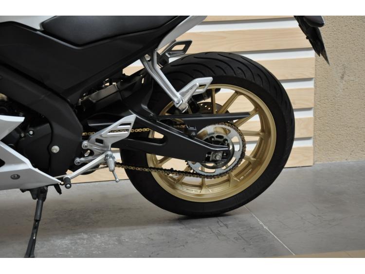 YAMAHA YZF-R125 WGP 