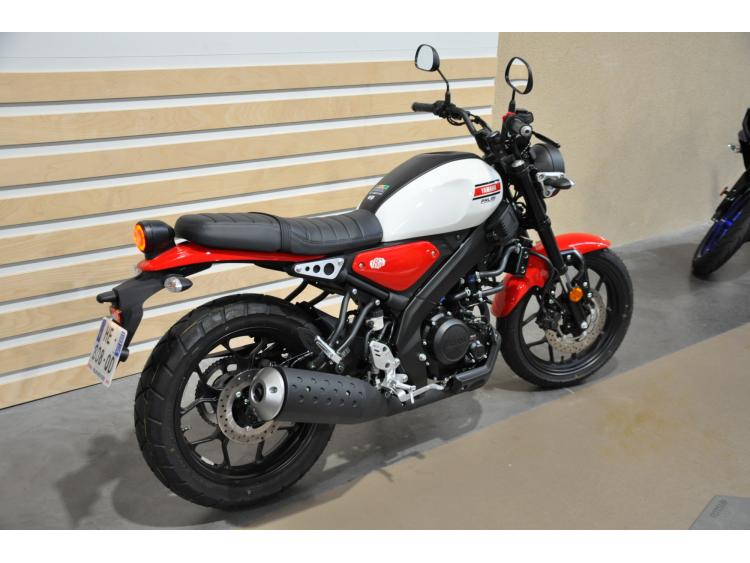 YAMAHA XSR 125