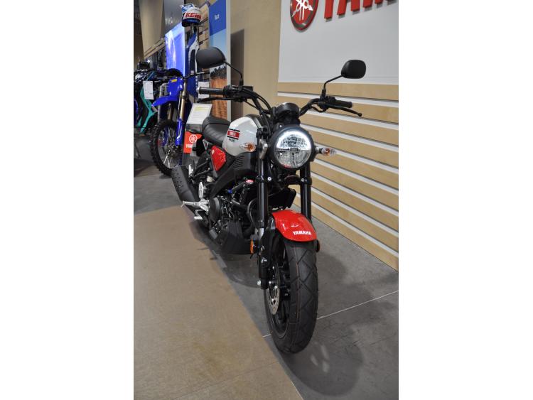 YAMAHA XSR 125