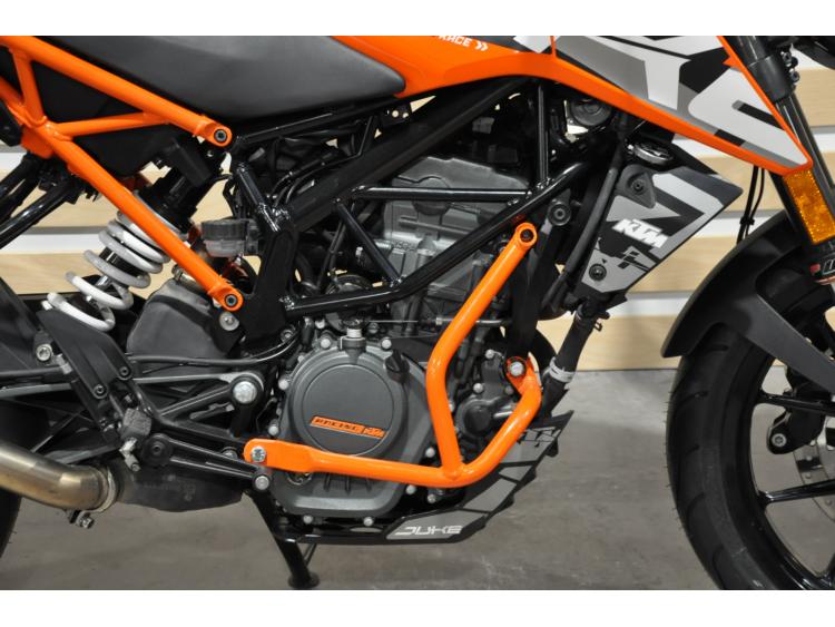   KTM 125 DUKE ABS