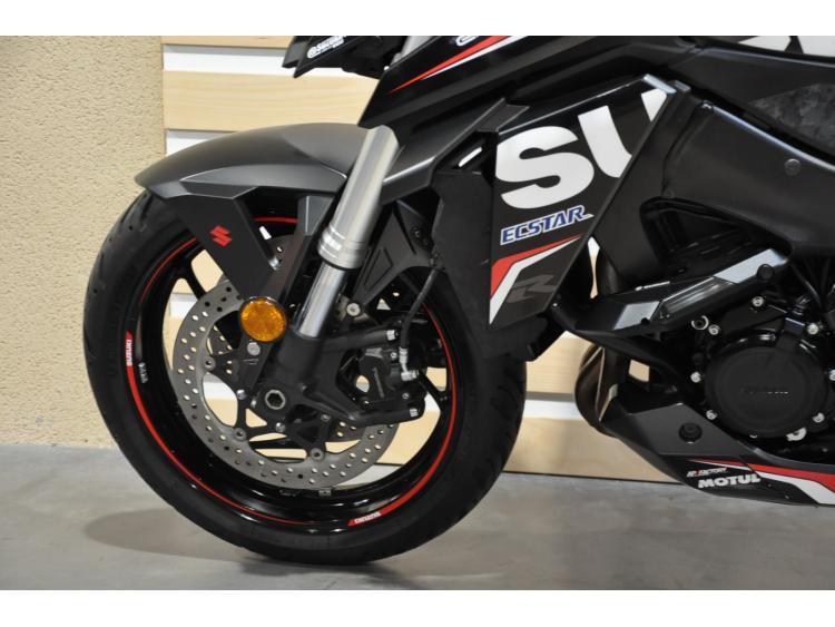 SUZUKI GSX-S 950 A2