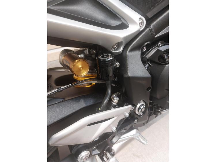 TRIUMPH STREET TRIPLE 765 RS