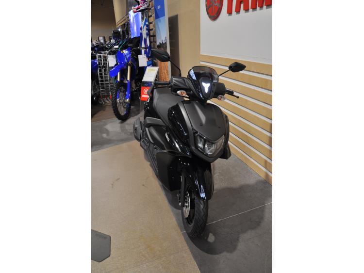 YAMAHA RayZR 125