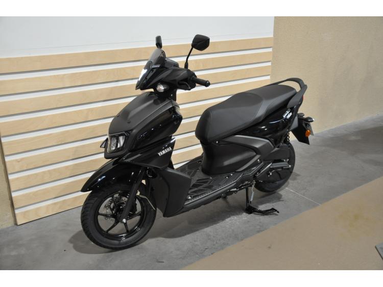YAMAHA RayZR 125
